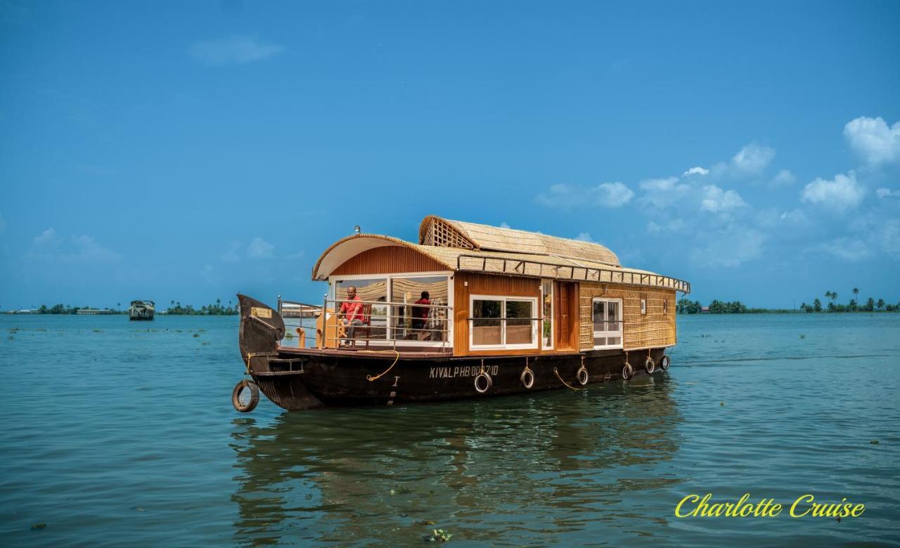 Hotel Charlotte Cruise House Boat Alappuzha Exterior foto